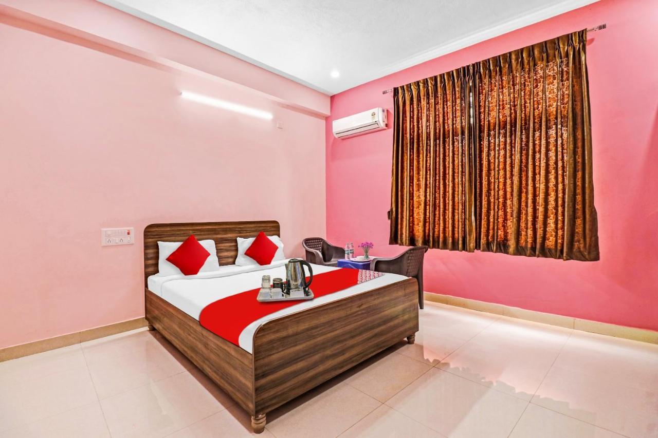 Oyo Flagship Hotel Golden Suites Bangalore Eksteriør billede